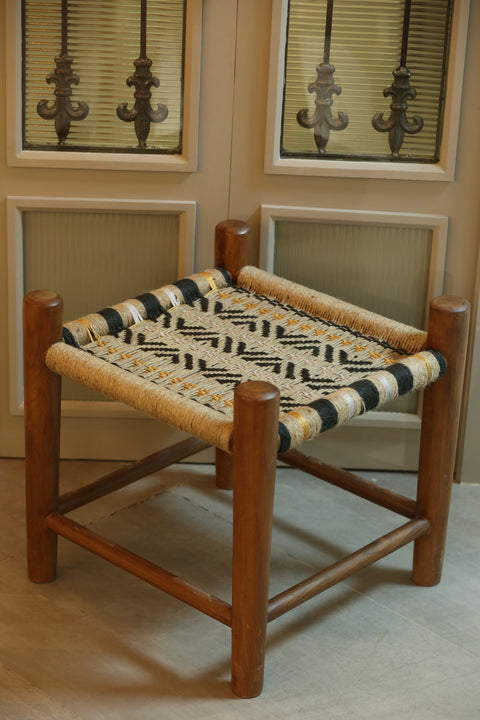 WOODEN STOOL WITH JUTE SEAT