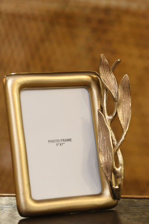 PHOTO FRAME