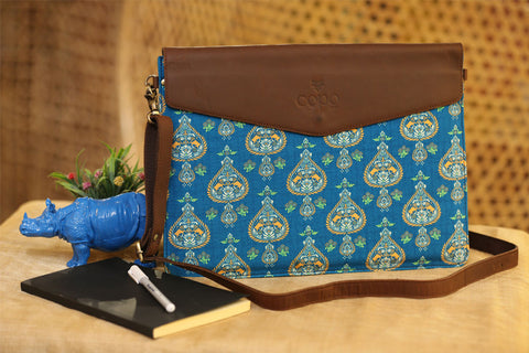 LAPTOP (BLUE PRINTED DESIGN HANDWEAVED SLEEVES)