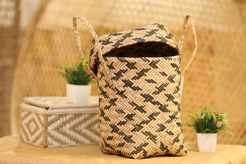 ECO LEAF PLANTER WITH LID
