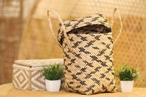 ECO LEAF PLANTER WITH LID