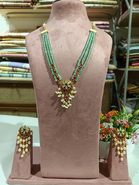 NECK SET