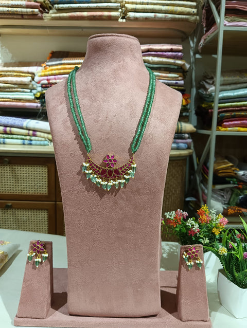 NECK SET