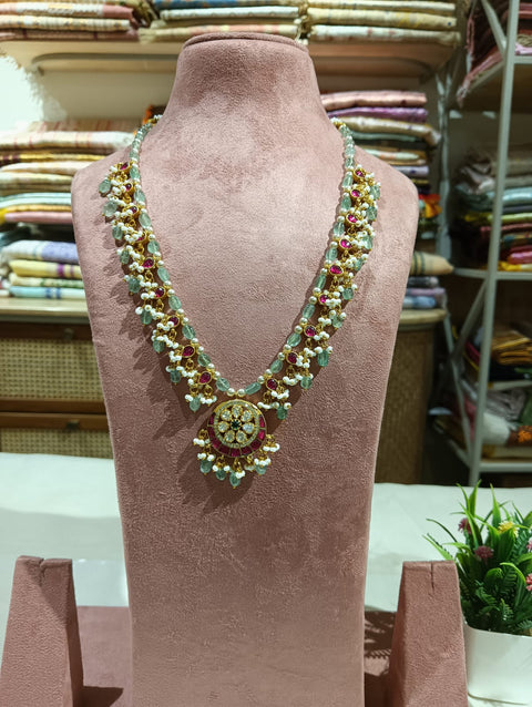 NECK SET
