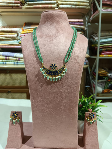 NECK SET